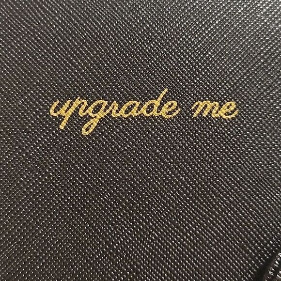 PASSPORT WALLET CREDIT CARD MAGENETIC CLOSE HOLDER COVER UPGRADE ME NEW NWT - Picture 8 of 13